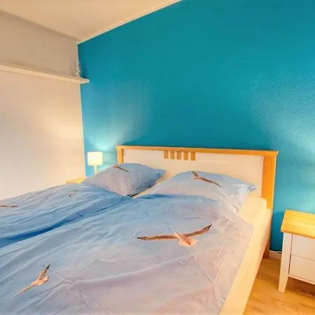 - Haus E, App 0e0305 Apartament *