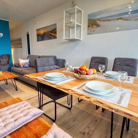 - Haus E, App 0e0305 Appartamento *